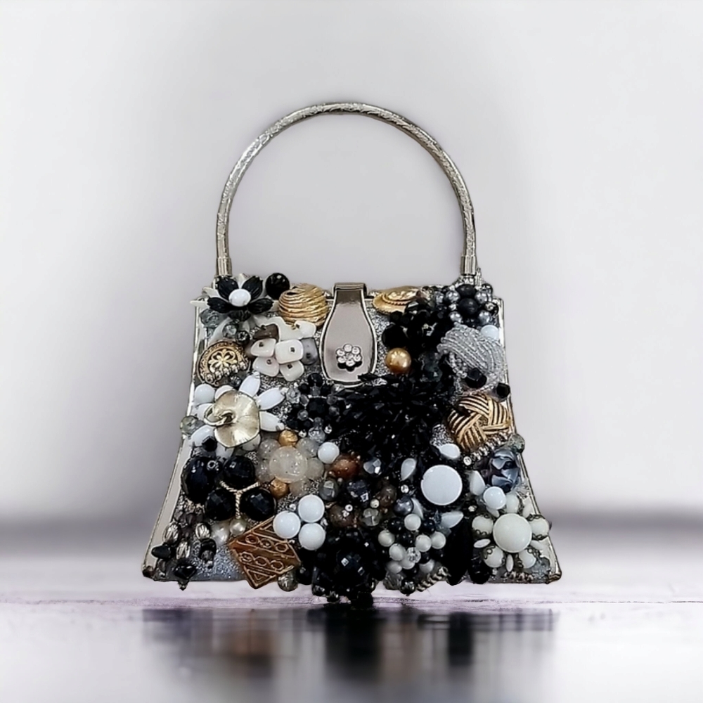 NWT Repurposed Vintage Jewelry Collage Beaded Metal Frame Handbag - Picture 3 of 16